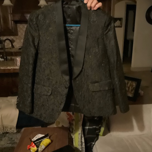 Blazer - Picture 3 of 5